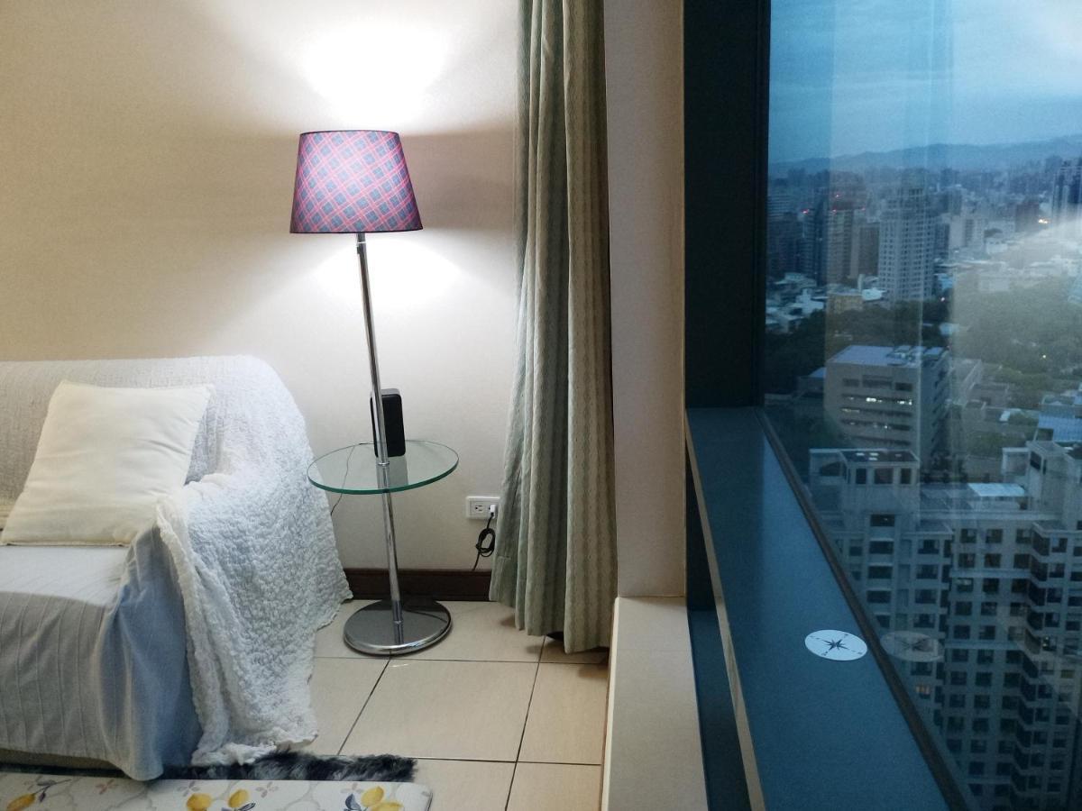 Niwill Homestay Taichung Eksteriør billede