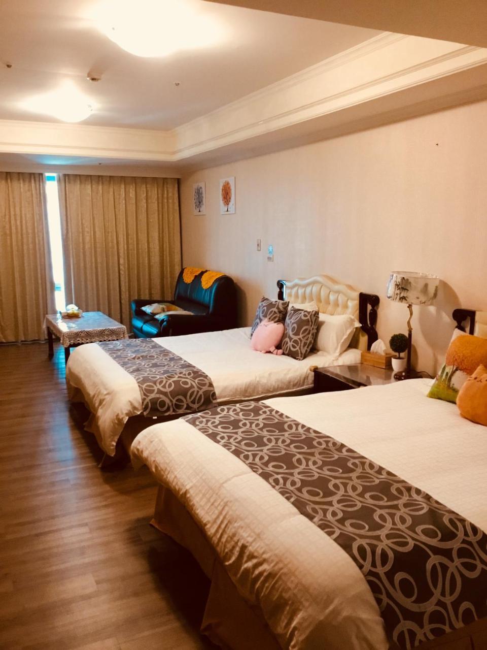 Niwill Homestay Taichung Eksteriør billede